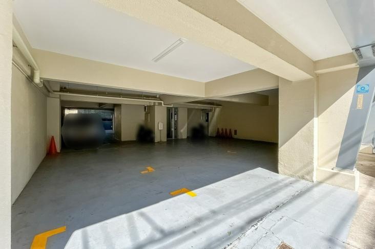 下馬コンド-14-エントランス