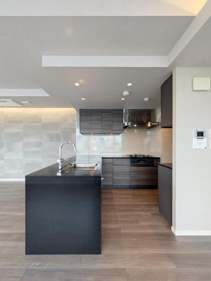 マジェスタワー六本木-13-キッチン