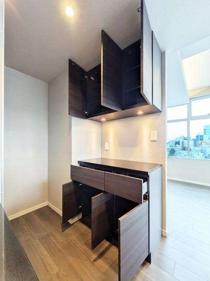 マジェスタワー六本木-19-キッチン