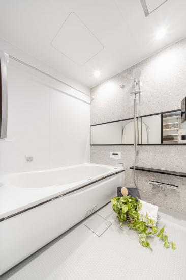 ソプラタワー-15-バス