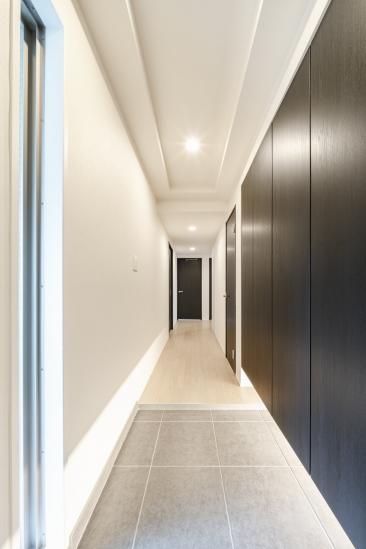 ソプラタワー-19-玄関