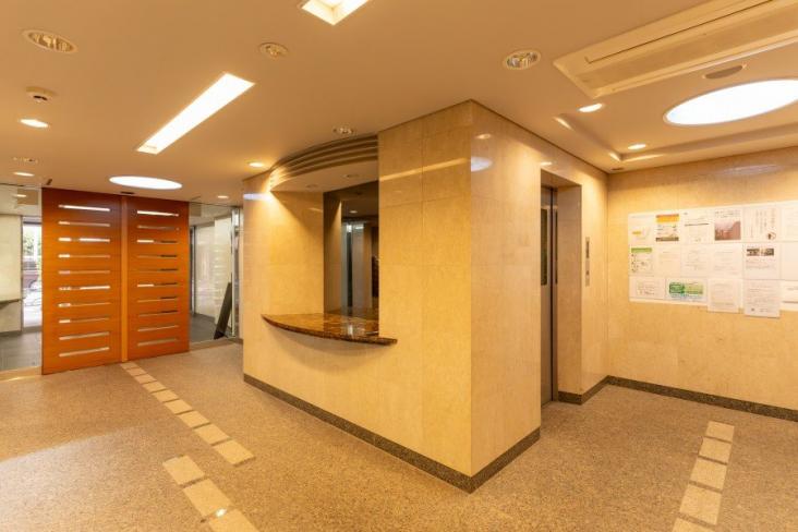 クレッセント渋谷神泉-19-ロビー