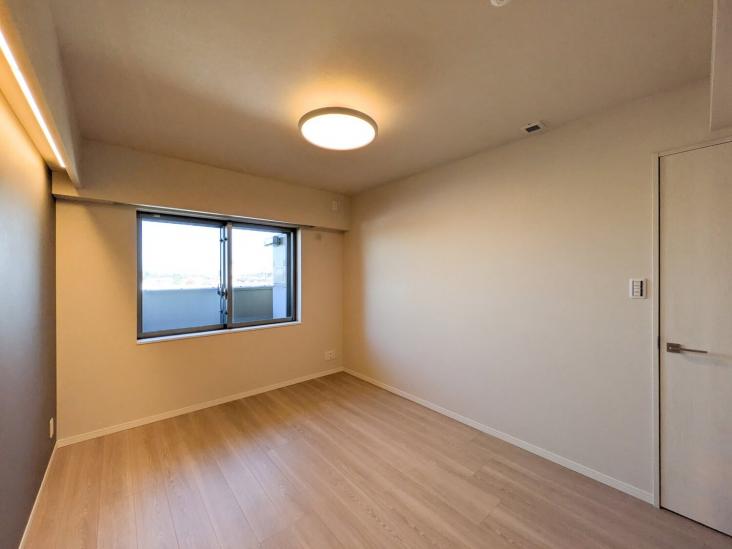 ライオンズスクエア用賀-8-室内