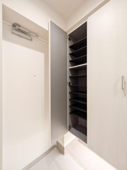 ライオンズスクエア用賀-31-収納