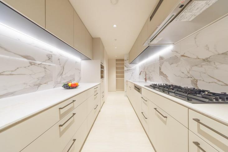 グランツオーベル南平台-15-キッチン