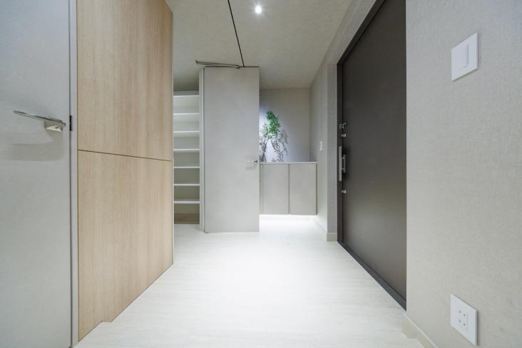 グランツオーベル南平台-27-玄関