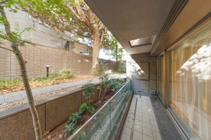 グランツオーベル南平台-31-バルコニー