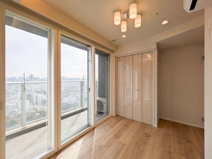 プリズムタワー-11-室内