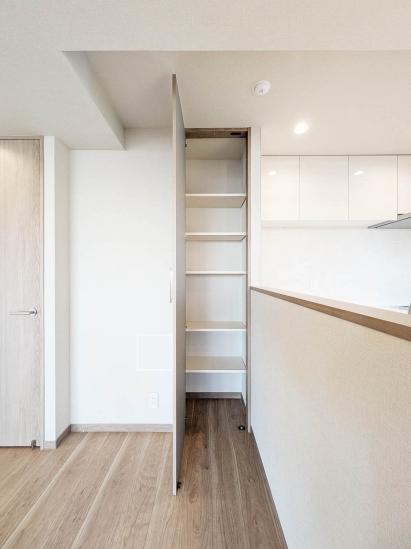 ライオンズスクエア用賀-27-収納