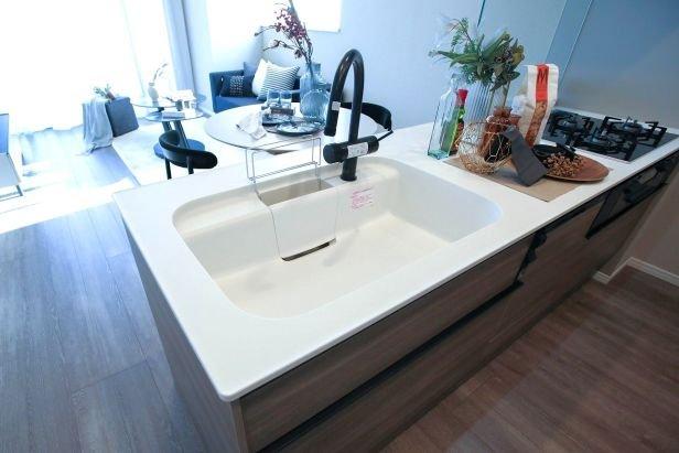 ウィスティリアコート代官山-11-キッチン