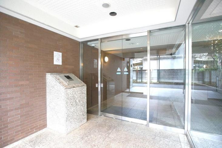 ウィスティリアコート代官山-22-エントランス