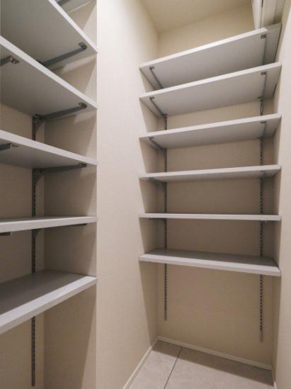 サンウッド広尾-15-収納