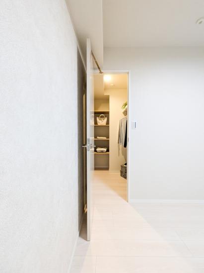 フューズ・コート１７５-13-収納