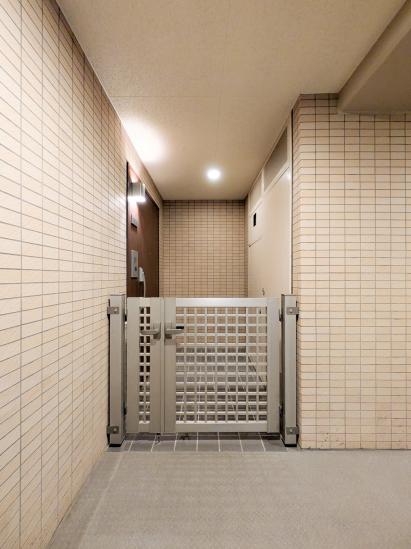 フューズ・コート１７５-34-収納