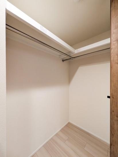 世田谷弦巻ハイム-10-収納