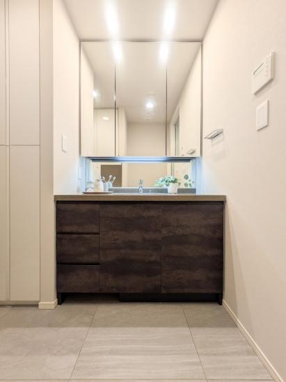 ラ・トゥール渋谷宇田川-23-洗面