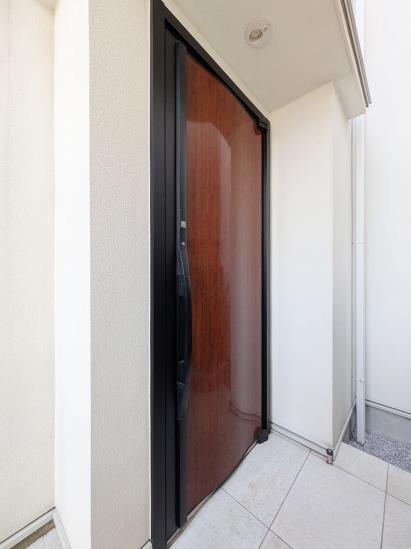 世田谷区上馬三丁目中古戸建-51-玄関