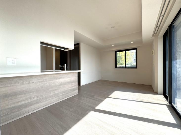 ザ・パークハウスアーバンス目黒平町-0-リビング