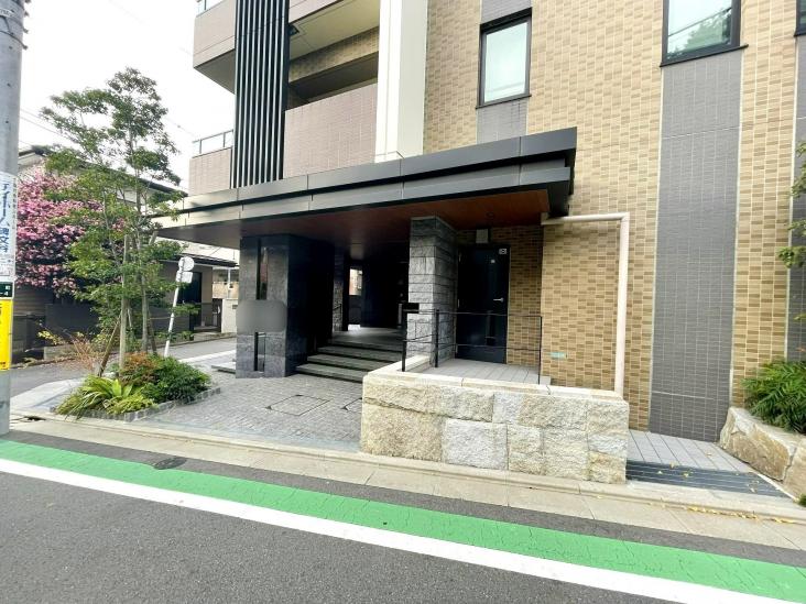 ザ・パークハウスアーバンス目黒平町-17-エントランス