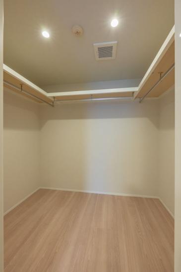 ライオンズマンション弦巻グランフォート-5-収納