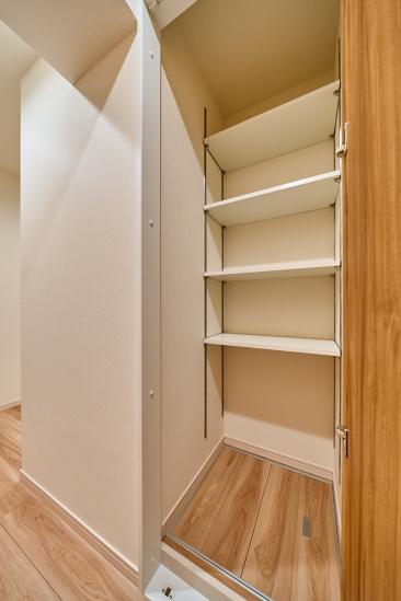 駒沢ガーデンハイツＡ棟-13-収納