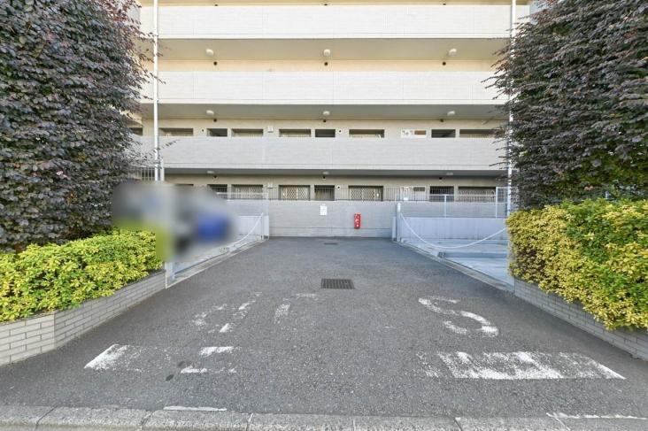 リーベスト桜新町-12-駐車場