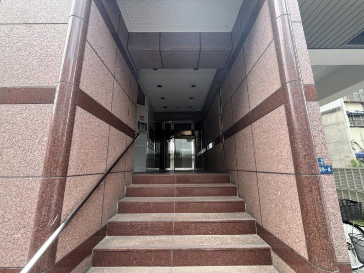 アイビーハイツ赤羽-14-エントランス