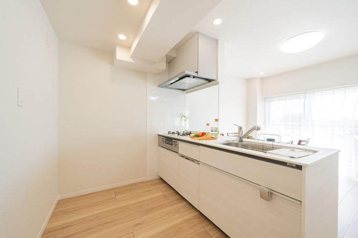 蓮根ファミールハイツ２号棟-5-キッチン