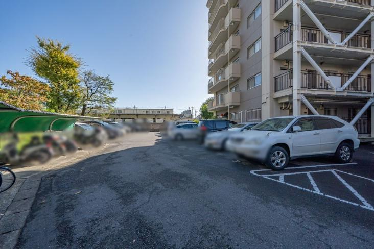 蓮根ファミールハイツ２号棟-27-駐車場