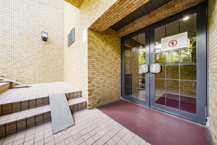 ライオンズマンション桜台-3-エントランス