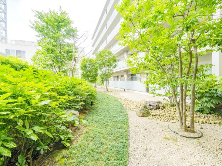 アデニウム板橋浮間公園-7-エントランス