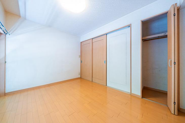 オリエンタルグリーンコーポラス-18-室内