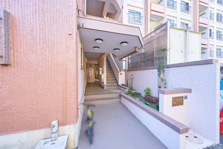 キャニオンマンション第２高島平-3-エントランス