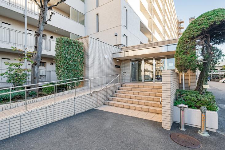 富士見台マンション-3-エントランス