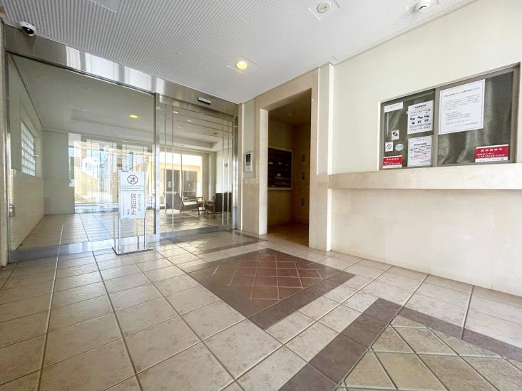 コンフォート・パレス石神井公園-9-エントランス