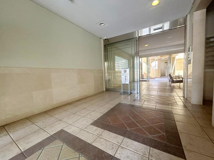 コンフォート・パレス石神井公園-10-エントランス