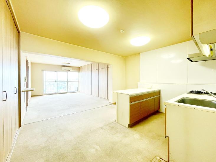 前野町ハイツ 5号棟-6-リビング