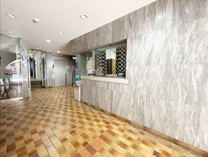 ソフトタウンニュー池袋-3-エントランス