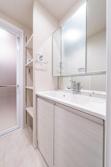 ソフトタウンニュー池袋-17-洗面