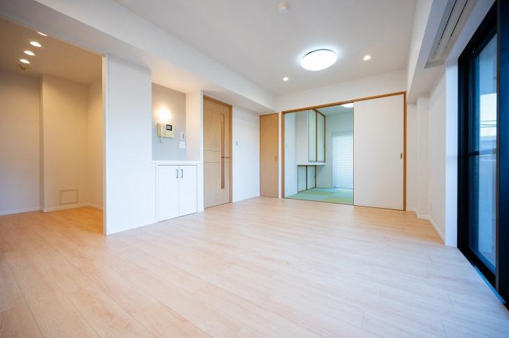 ウイングヒルズ高野台-3-リビング