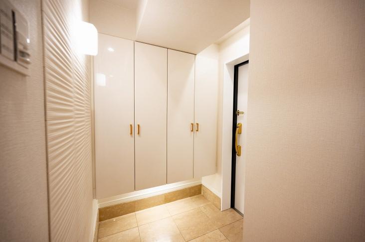 ウイングヒルズ高野台-7-玄関