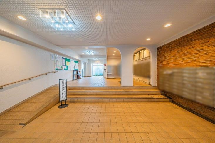 シャルム第２朝霞-6-エントランス