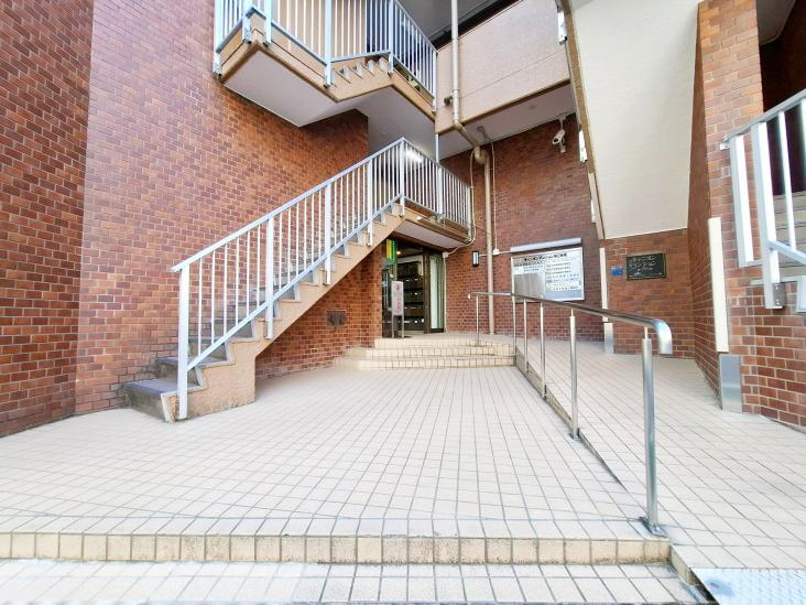 キャニオンマンション第２板橋-5-エントランス