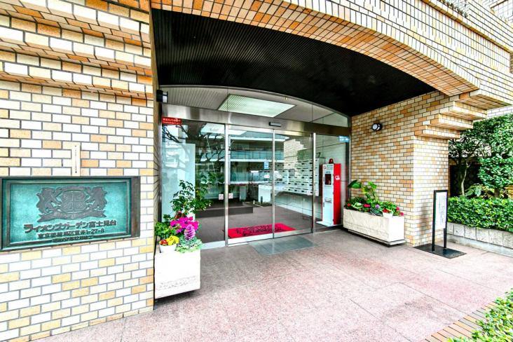 ライオンズガーデン富士見台-6-エントランス