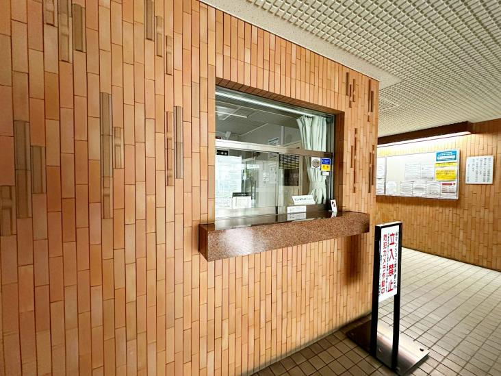 蓮根ファミールハイツ２号棟-7-エントランス