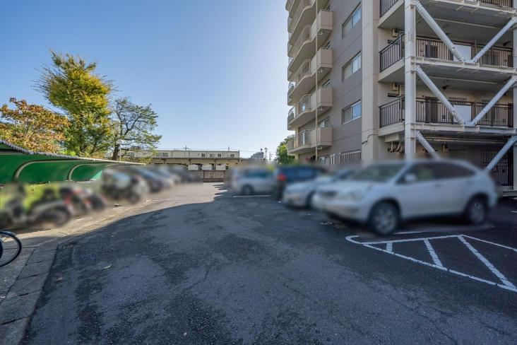 蓮根ファミールハイツ２号棟-12-駐車場