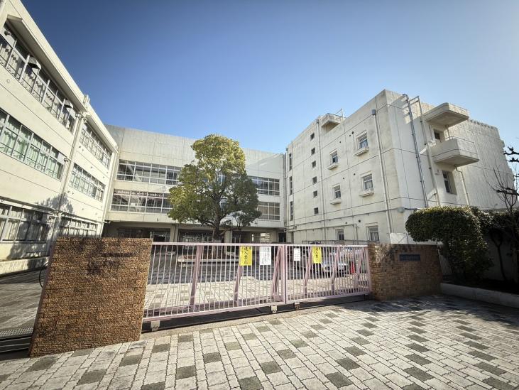 蓮根ファミールハイツ２号棟-40-中学校