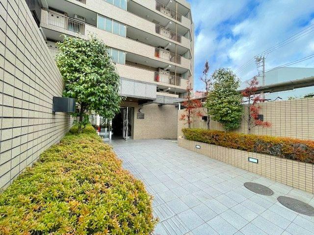 オーベル蓮根-2-エントランス