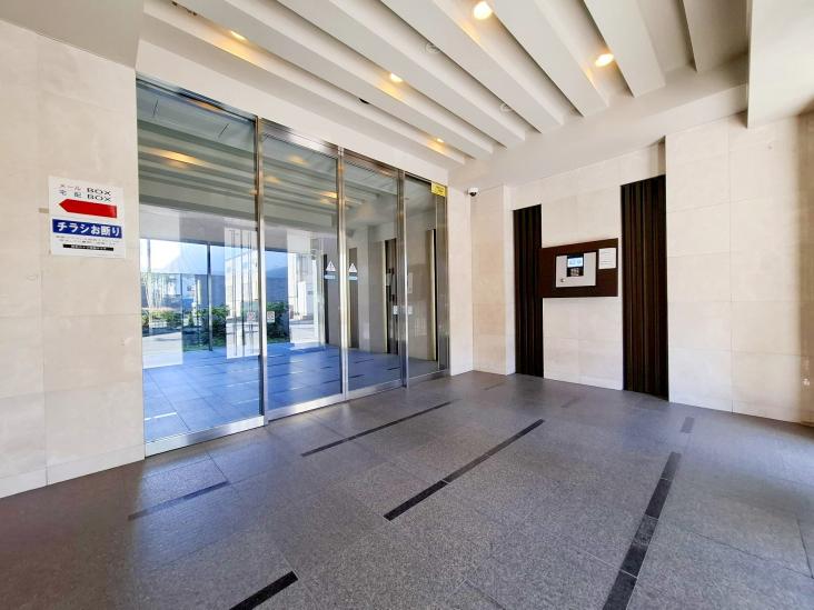 レーベンハイム浮間公園ラグパス-5-エントランス