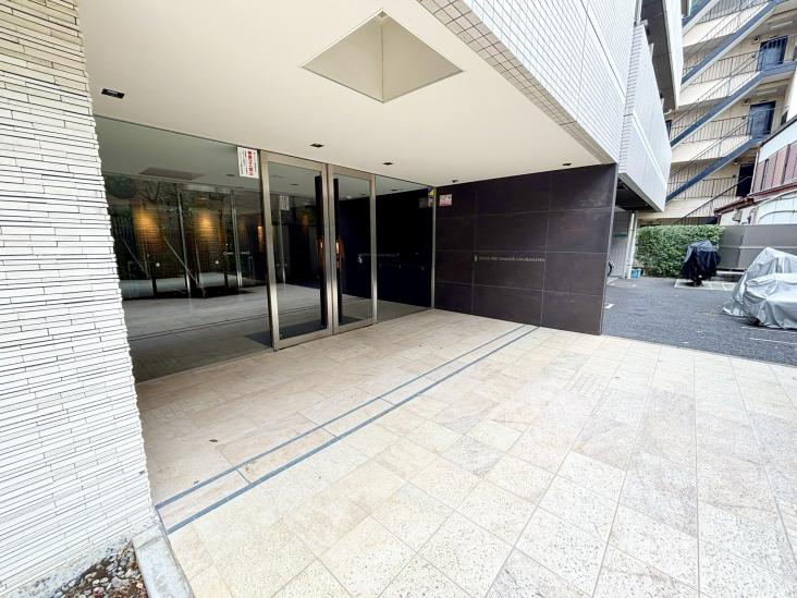 ステージファースト板橋桜川-3-エントランス